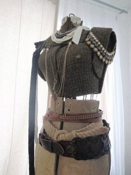 Dress form jewelry display in this cool closet kellyelko.com