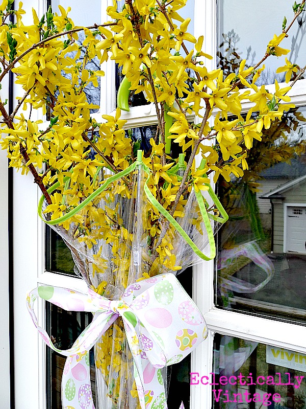 Singing in the Rain Spring Door Wreath kellyelko.com