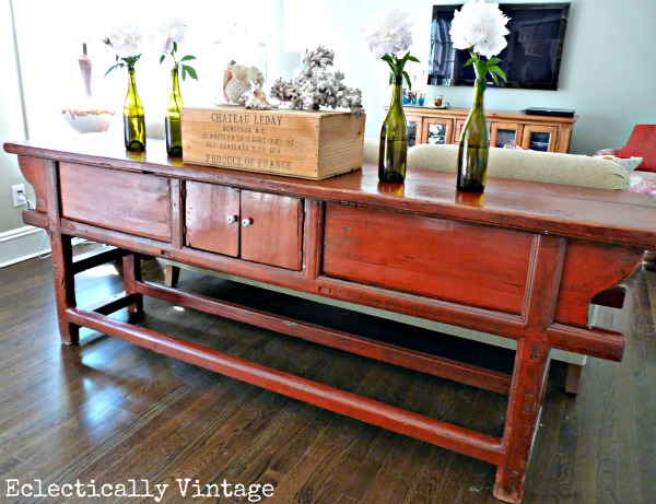 Fun family room with a pop of red!  kellyelko.com