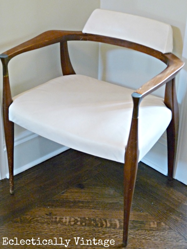 Mid century chair in a beautiful foyer - kellyelko.com