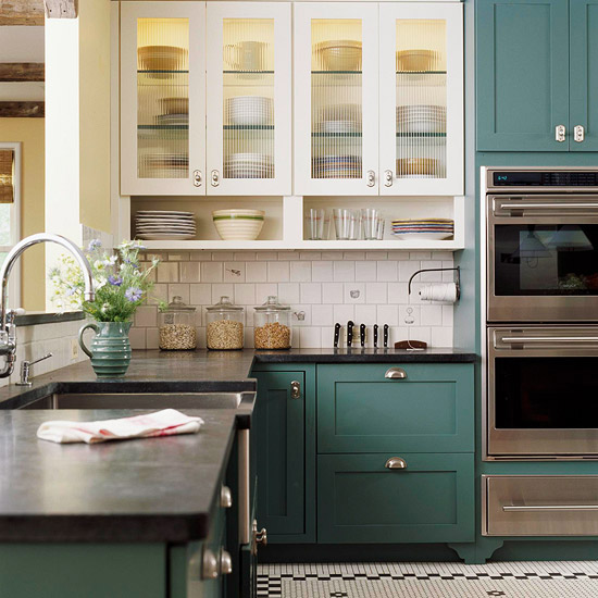 Colorful kitchen cabinets 