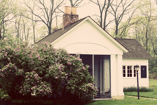 Farmhouse Guest Cottage Tour. It's gorgeous!  