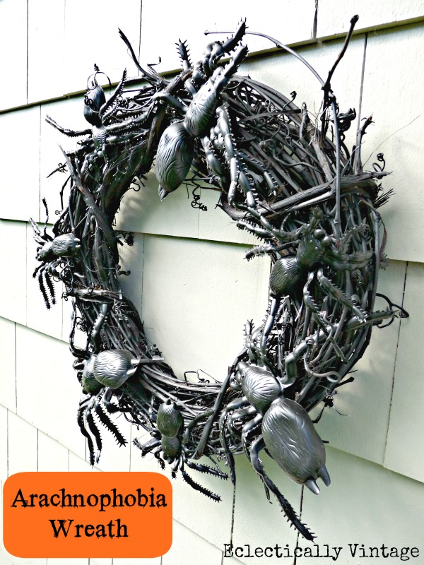 Make a Spooky Spider Wreath - love this for a front door on Halloween! kellyelko.com