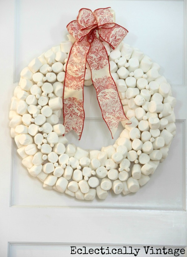 Christmas House Tours - step inside this 100 year old home filled with tons of fabulous decorating ideas like this marshmallow wreath!  kellyelko.com