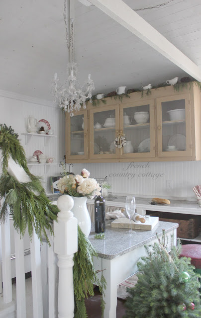 French Country Cottage Christmas tour