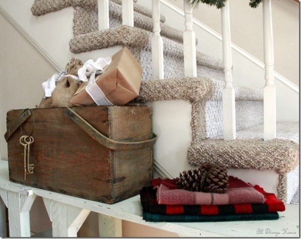 Vintage Christmas House Tour - love the rustic charm