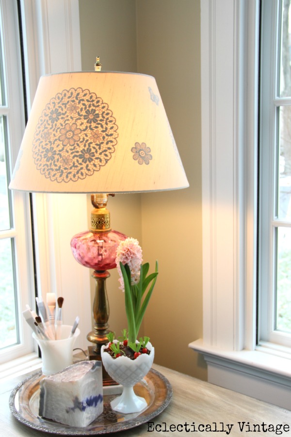 DIY Gilded Reverse Stencil Lampshade - positively glowing!  kellyelko.com