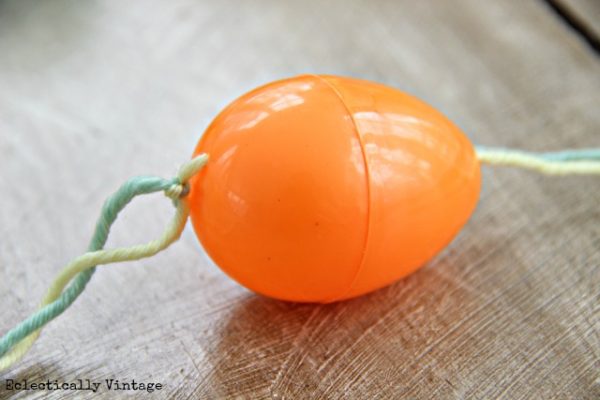 DIY Easter Balloon Garland