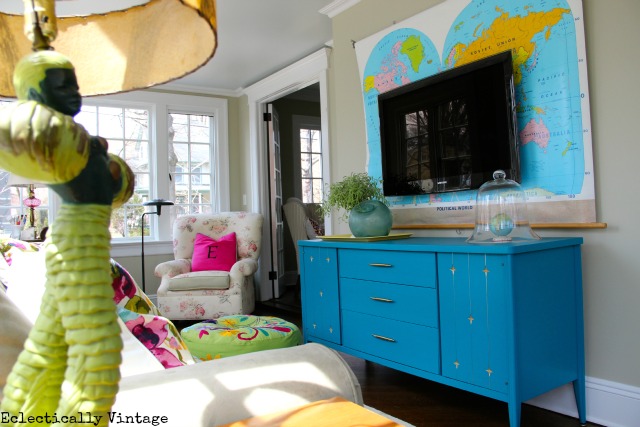 How to Choose the Perfect Paint Color - before you buy!  and an estate sale furniture transformation!  kellyelko.com