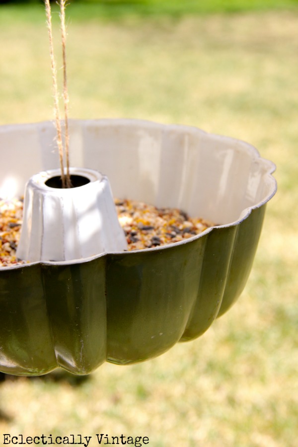 Bundt Pan Bird Feeder - and the simplest way to hang it! kellyelko.com