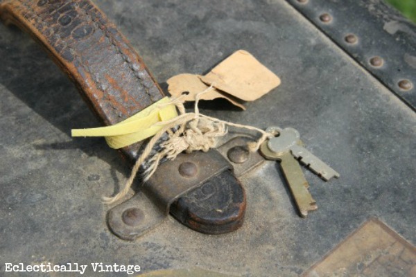 I Scored - Vintage Steamer Trunk and the Glory Days of Travel