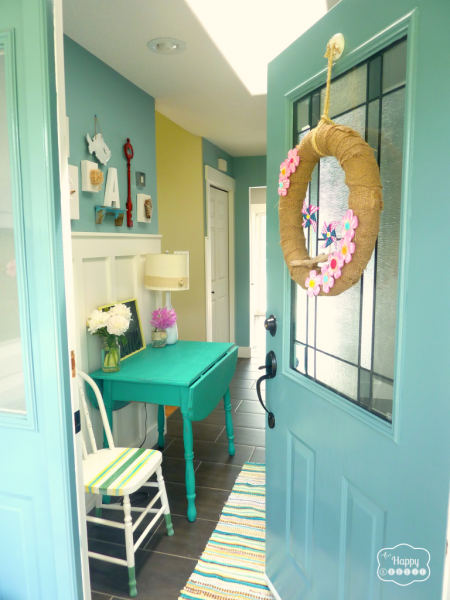 Colorful Lake House tour filled with tons of great DIY ideas!  
