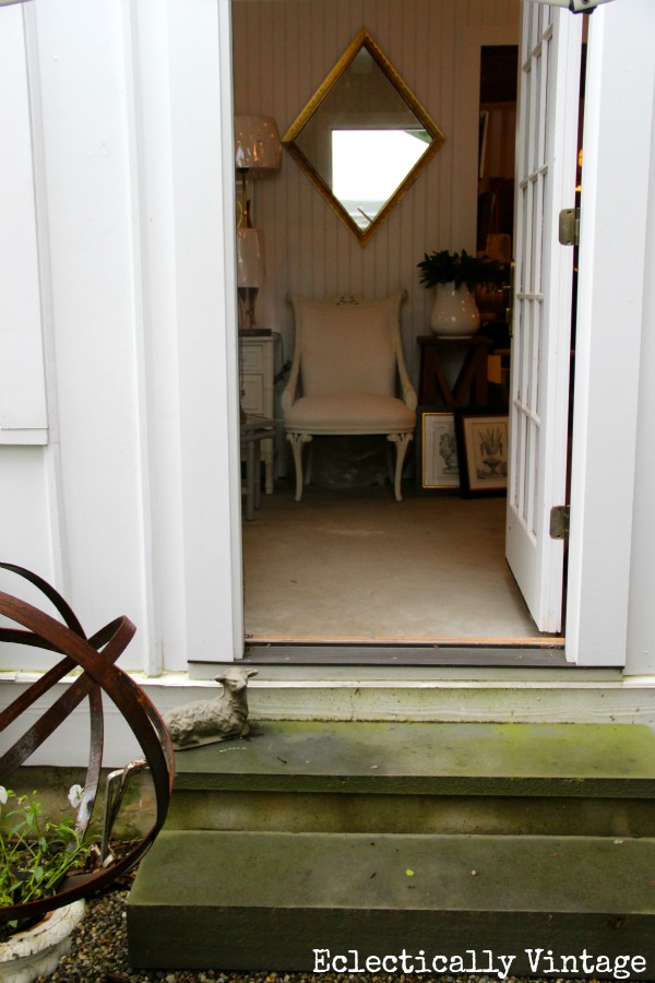 This little barn behind the house hosts epic garage sales! kellyelko.com