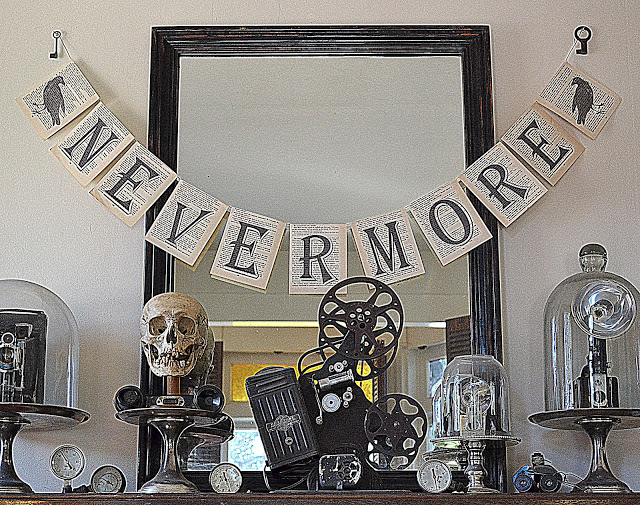 Top 10 Halloween Mantel Ideas - I love every single one!  kellyelko.com