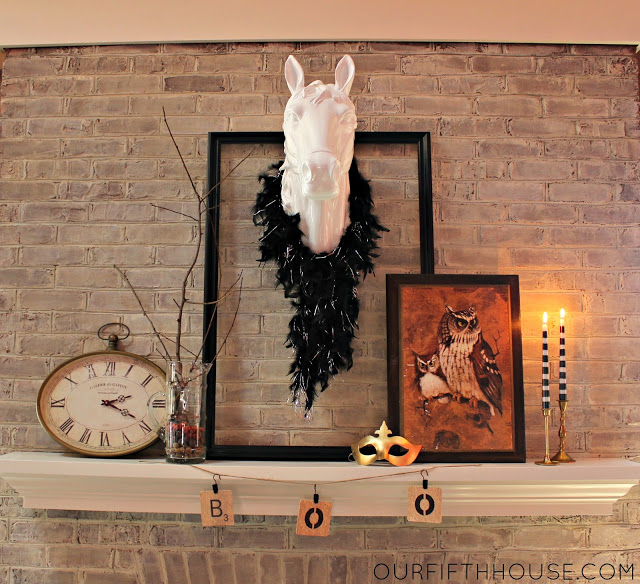 Top 10 Halloween Mantel Ideas - I love every single one!  kellyelko.com