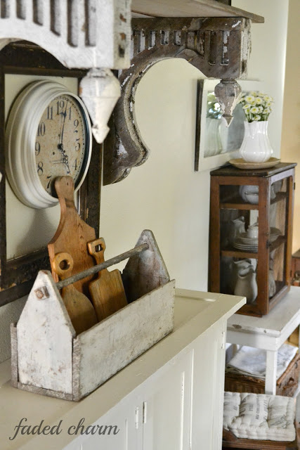 Cottage kitchen - love the cutting board collection