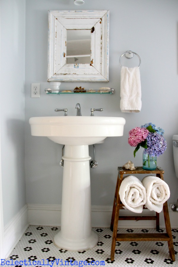 Bathroom Storage Ideas Love This Old Ladder