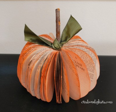 10 Off the Vine Pumpkin Crafts - including this book page pumpkin!  kellyelko.com