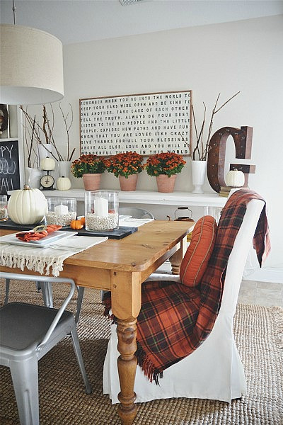 Fall Dining Room - love this cozy space