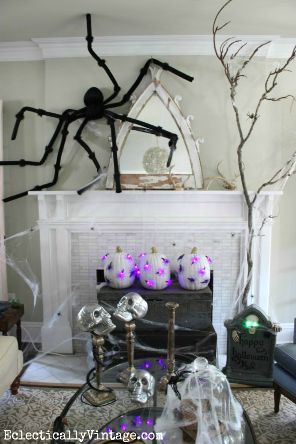 halloween spider house decorations