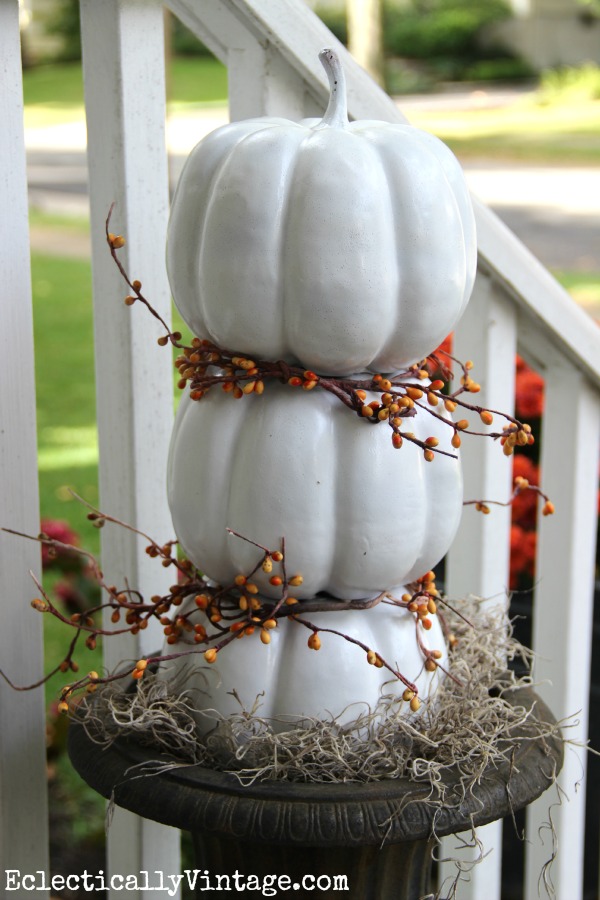 Make a #pumpkin topiary and see the rest of this #fall porch kellyelko.com