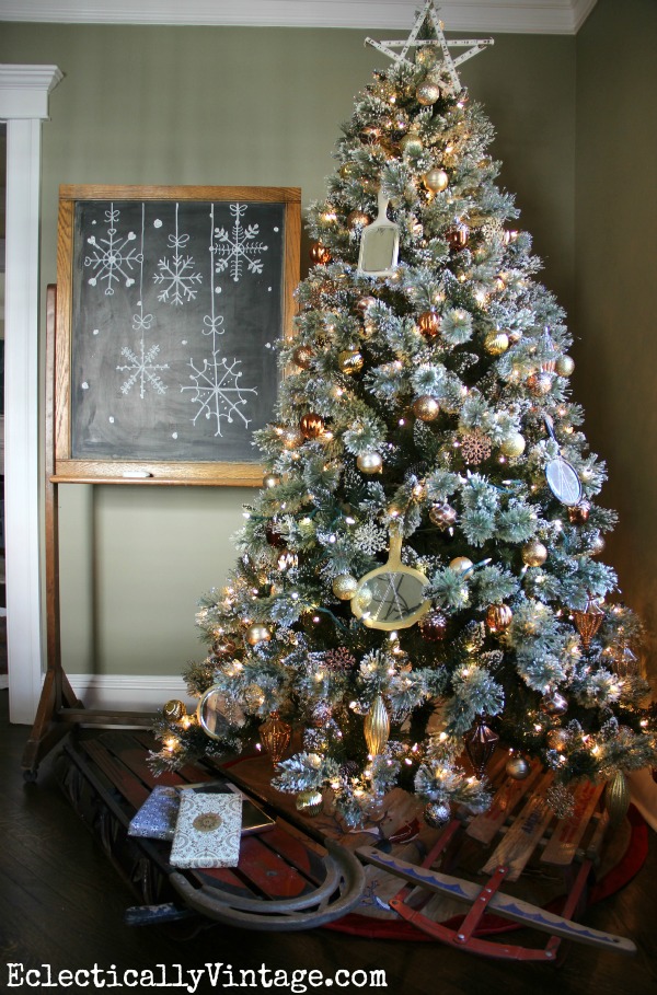 Glam Christmas tree - love the sled tree skirt kellyelko.com