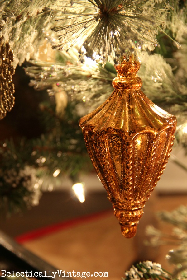 These merry metallic ornaments are beautiful! kellyelko.com