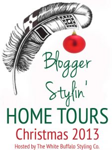 Blogger Stylin' Christmas Home Tours