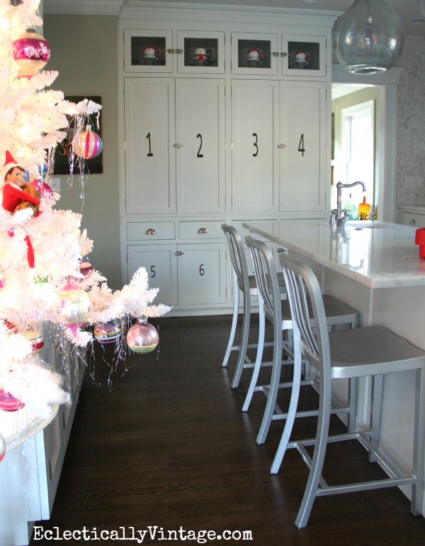 Christmas kitchen decorating ideas kellyelko.com