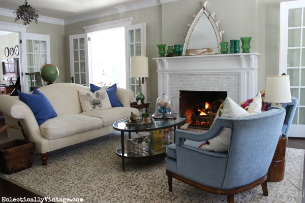 Eclectic living room - see how to create your own eclectic style kellyelko.com