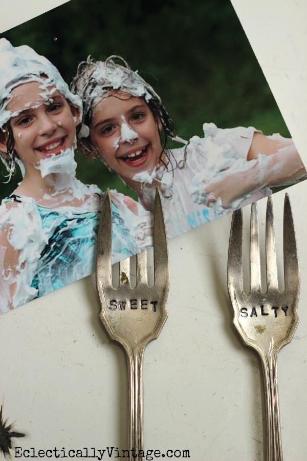 Make stamped magnet forks - such a cute way to display pictures kellyelko.com