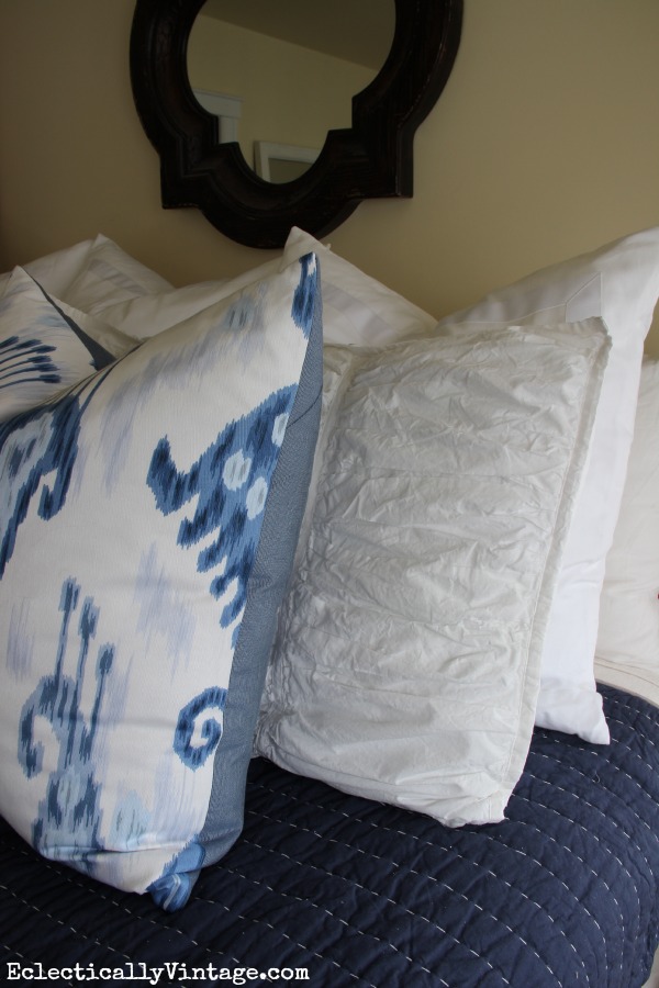 Beautiful blue and white bedding and tips to get the look kellyelko.com