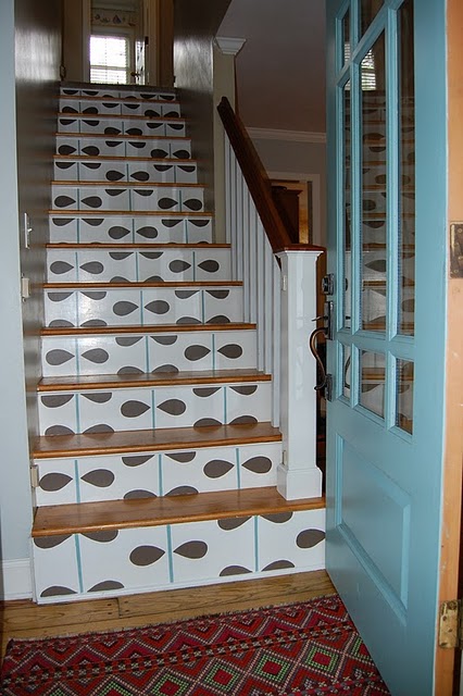 Hand painted stair risers make a statement kellyelko.com