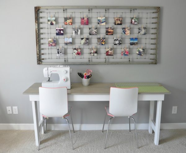 Love this craft room and the bedspring memo board kellyelko.com