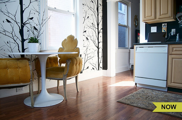 Bright kitchen - love the Hollywood Regency chairs paired with the modern table kellyelko.com