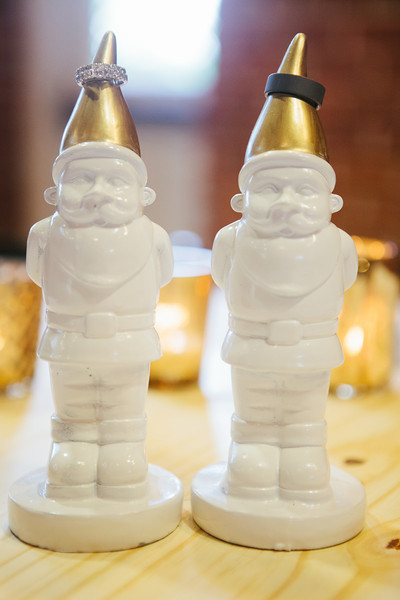 Gnome themed wedding kellyelko.com