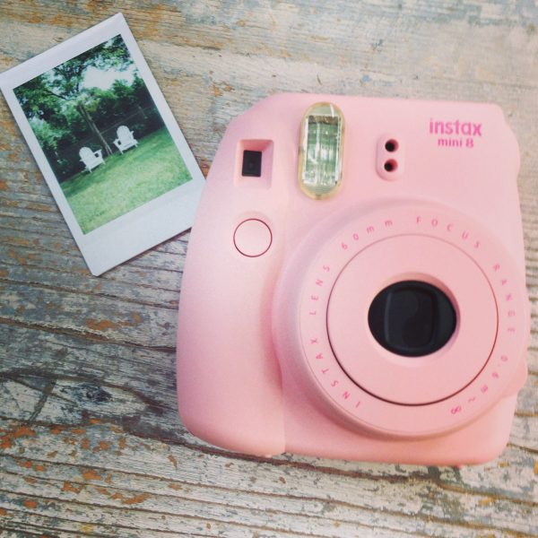 Cool camera - instantly prints retro style polaroid film!  kellyelko.com