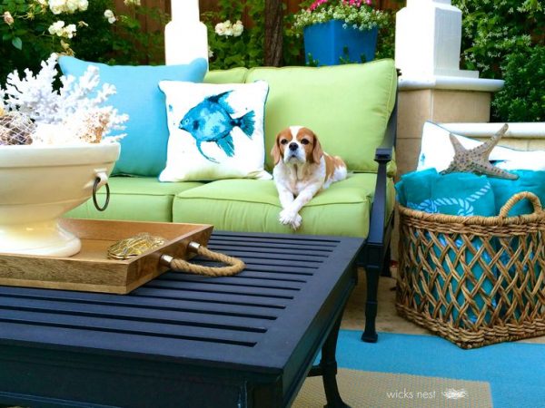 Beautiful patio - love the outdoor furniture kellyelko.com