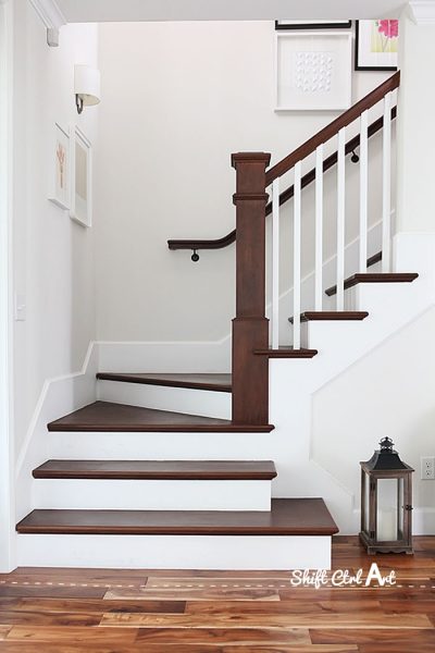 Love the simplicity of this staircase kellyelko.com