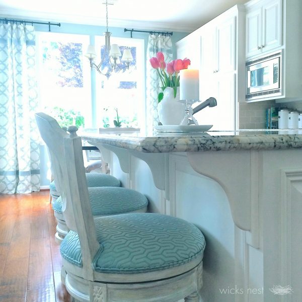 Gorgeous white kitchen with touches of blue kellyelko.com