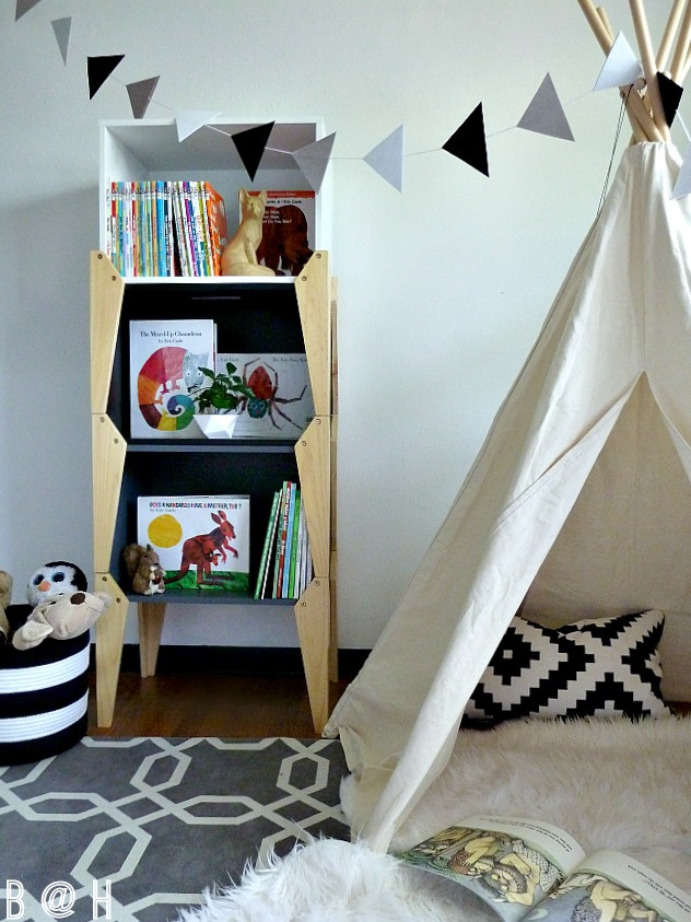 Cute kids teepee - what a fun bedroom! kellyelko.com