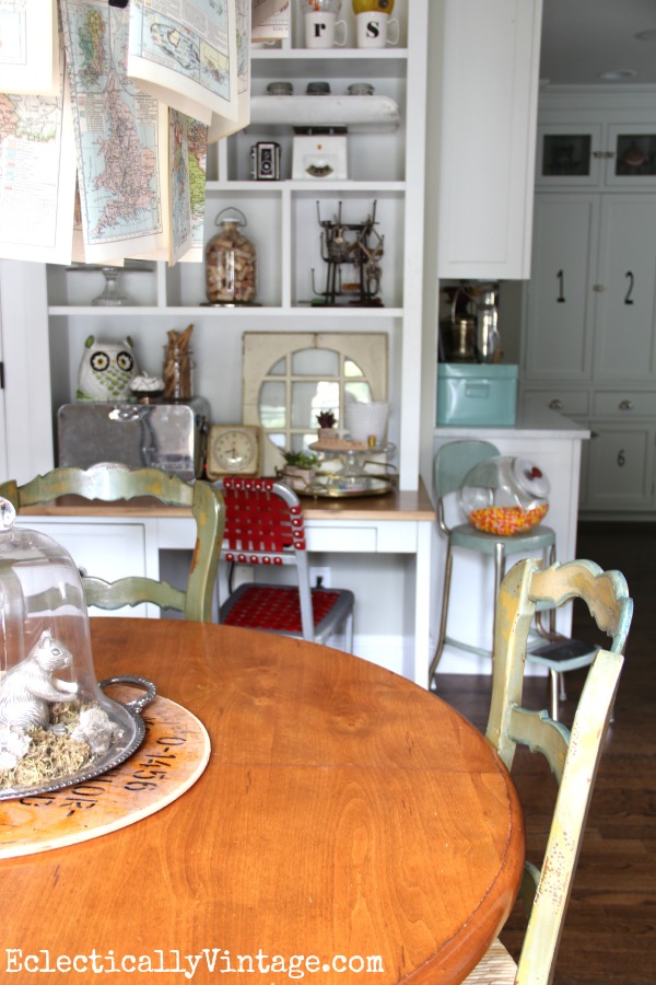 Built in desk cubbies are perfect for displaying favorite finds kellyelko.com #EclecticallyFall