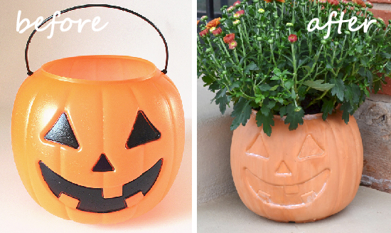 Terra Cotta Pumpkin Planter - one of 8 creative ideas to transform those pumpkin pails! kellyelko.com