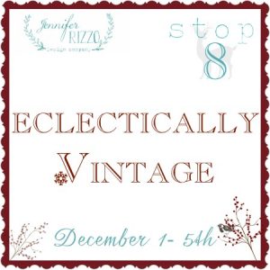 Eclectically Vintage Christmas House Tour kellyelko.com