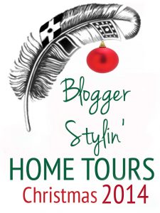 Blogger Stylin Home Tours Christmas kellyelko.com