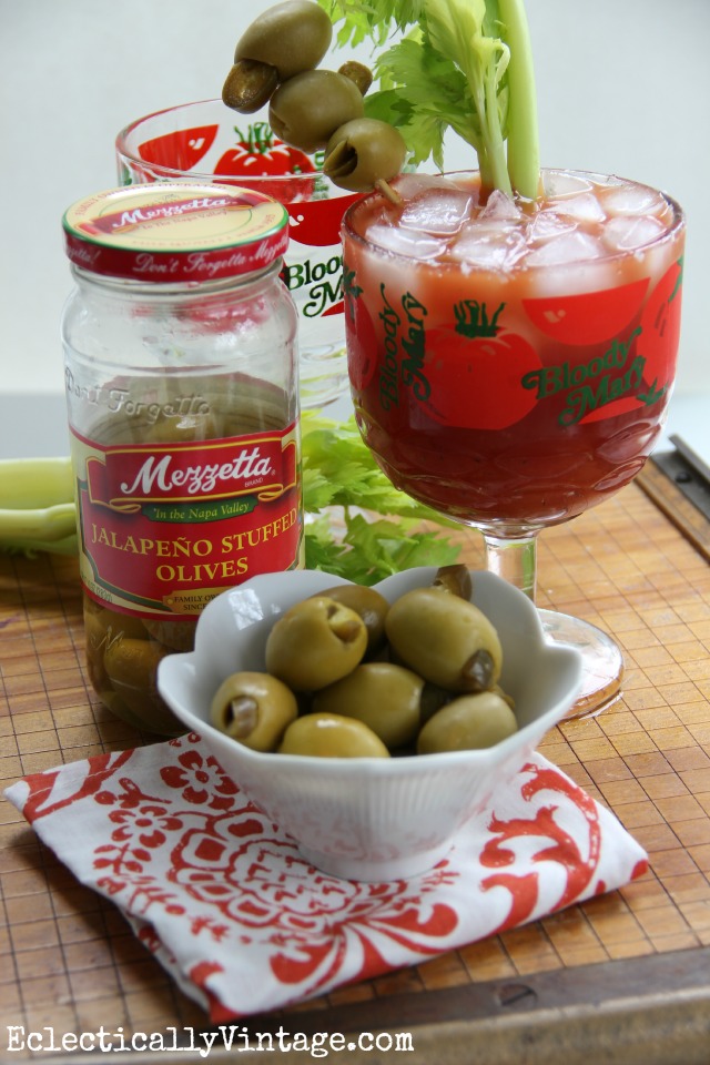 The perfect brunch Bloody Mary recipe with an extra kick! kellyelko.com