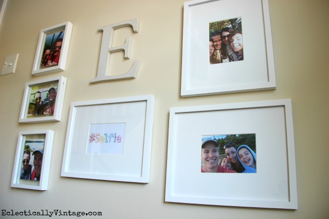 Tips on creating a fun Selfie Family Gallery Wall with FREE Selfie printable! kellyelko.com #DamageFreeDIY