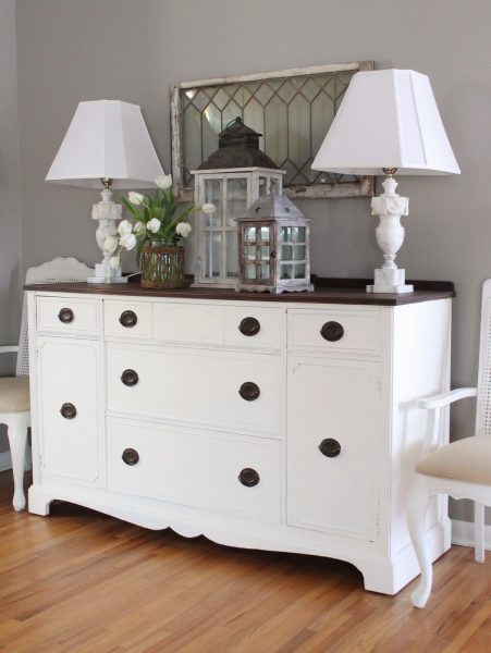 Vintage dresser in the dining room kellyelko.com