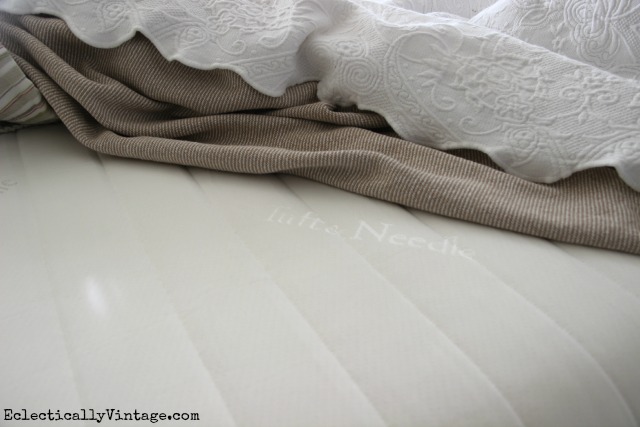 Tuft and Needle Mattress review - no wonder it's the #1 rated mattress on Amazon! kellyelko.com