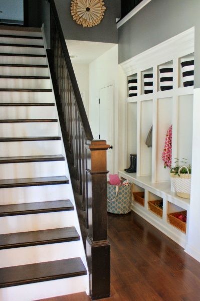 Built in mudroom cubbies - great organization kellyelko.com